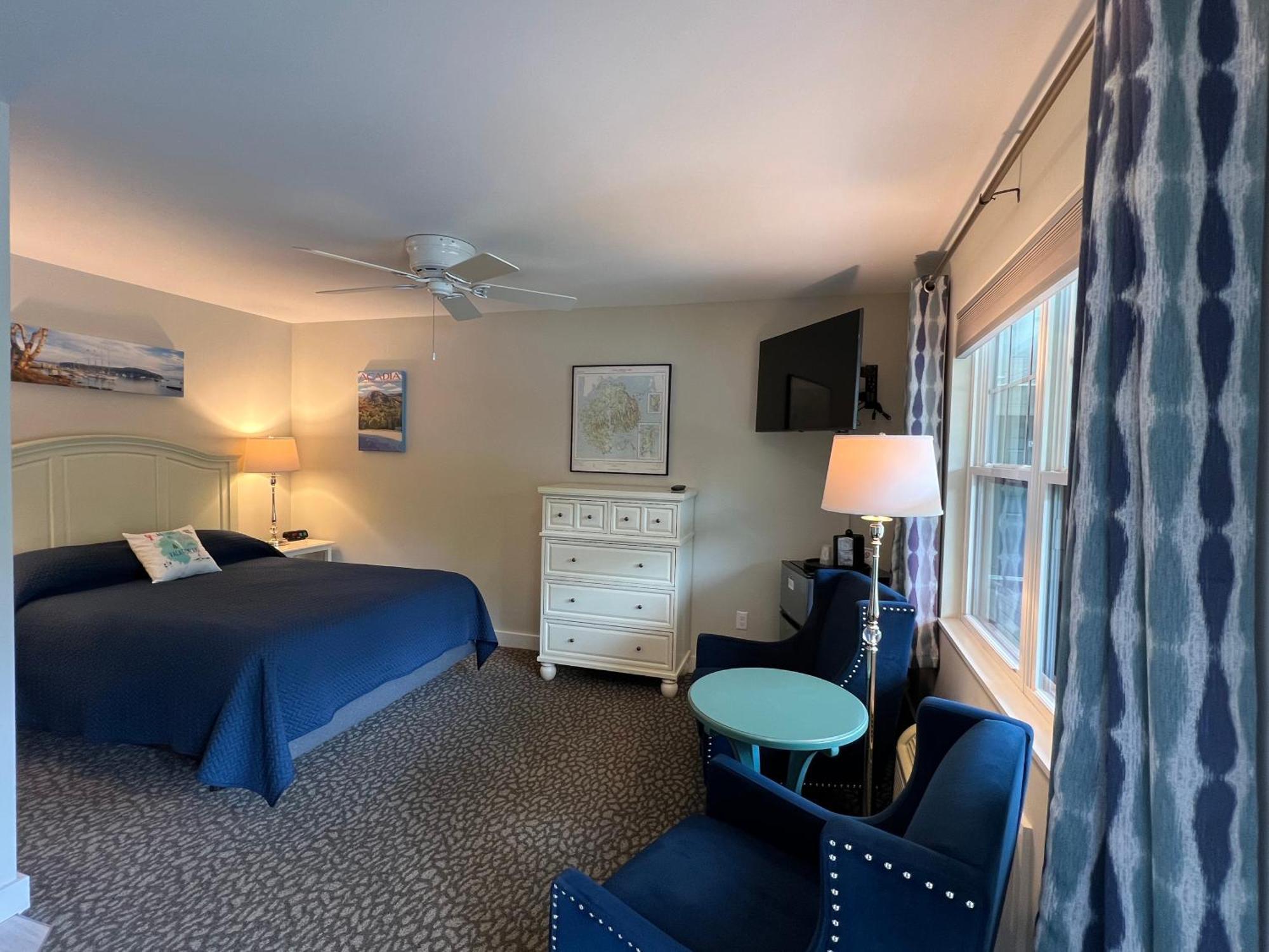 Island Place Motel